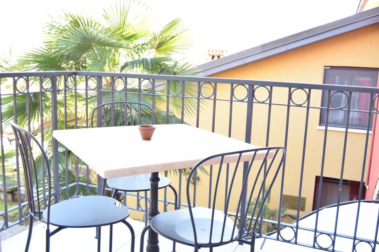 Residence Segattini Riva del Garda Luaran gambar