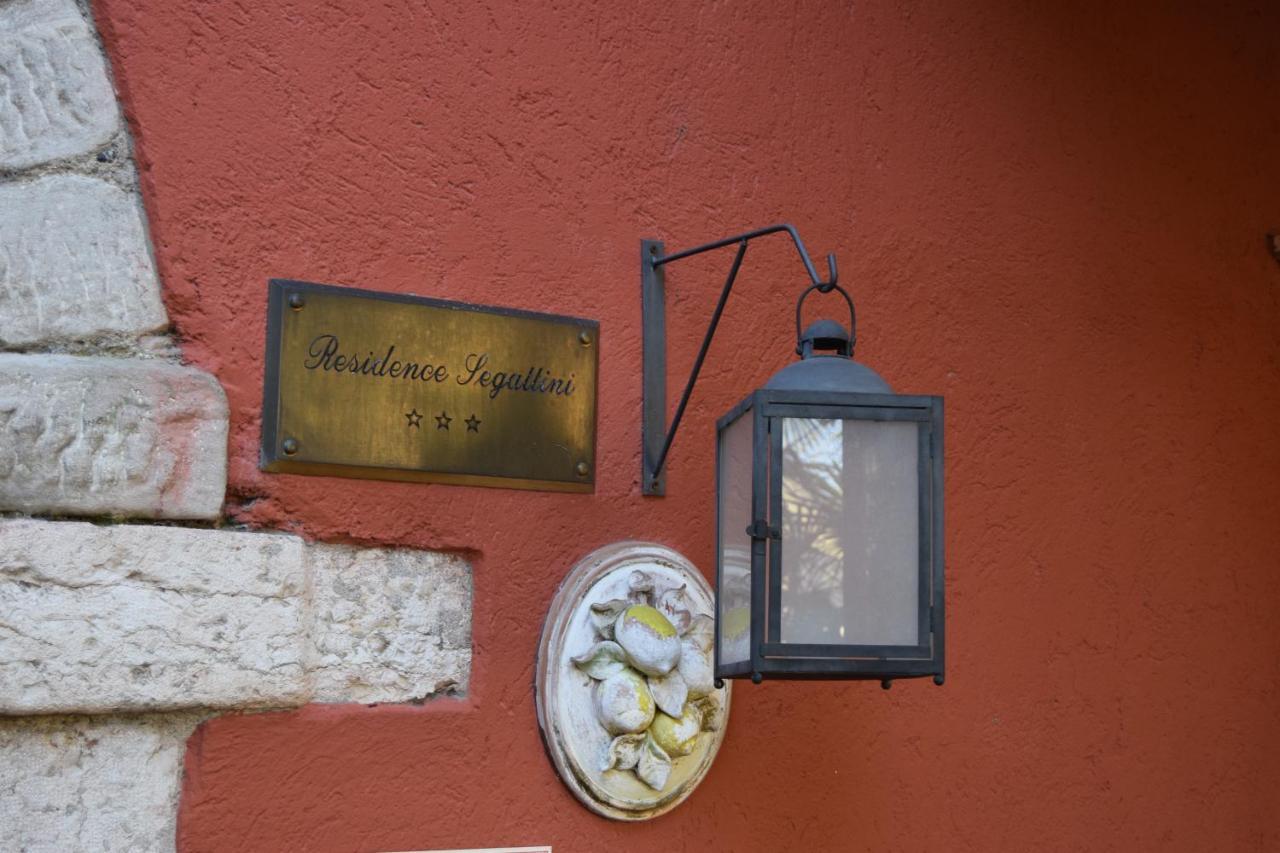 Residence Segattini Riva del Garda Luaran gambar